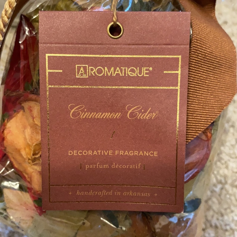 🆕Aromatique: Cinnamon Cider Bagged Potpourri - Picture 2 of 4